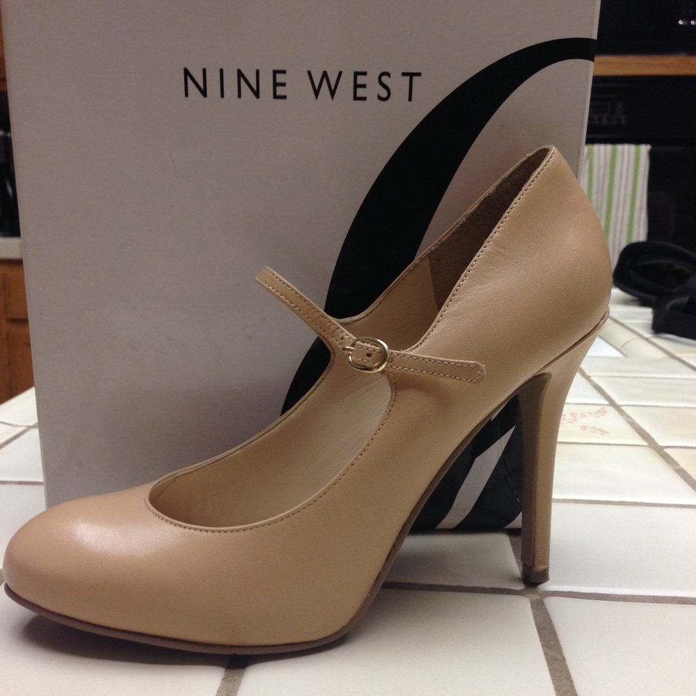 Nine West|Nude Mary Jane Heels - Worn Once